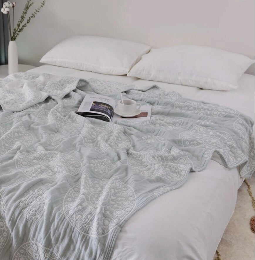 100% Muslin cotton blanket 200cmx150 queen size / throw