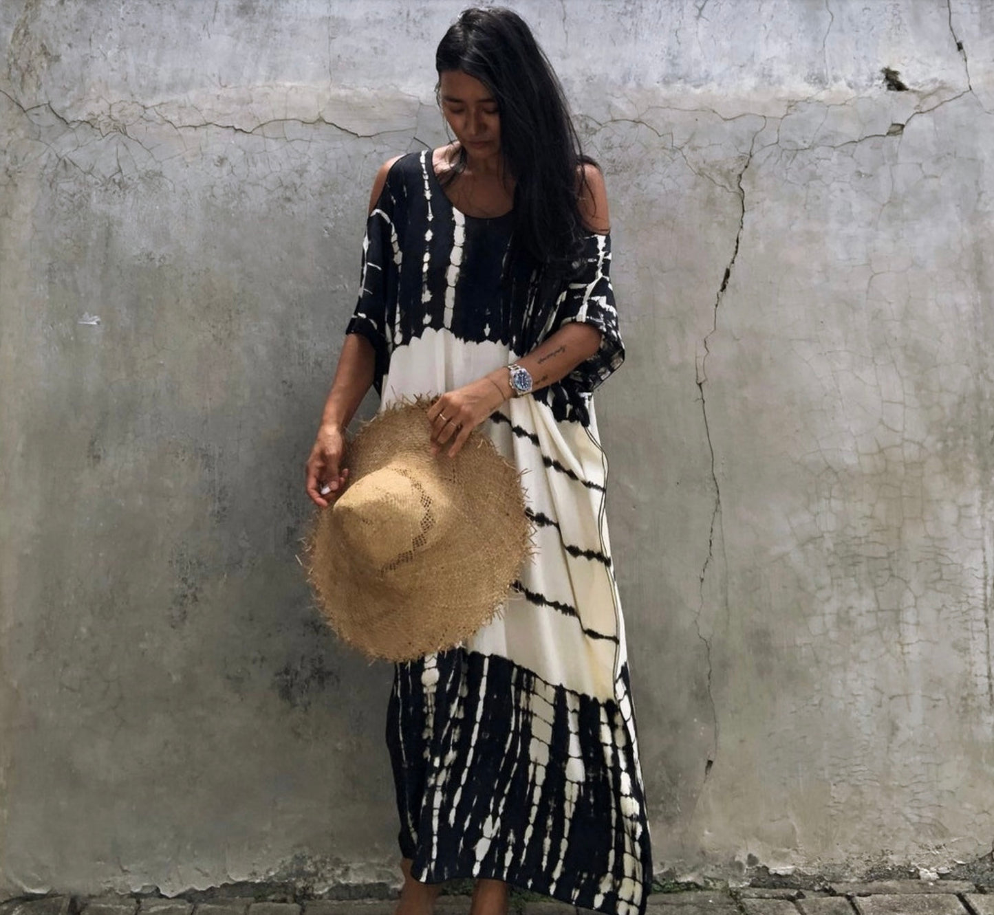 Black and white cold shoulder Dress