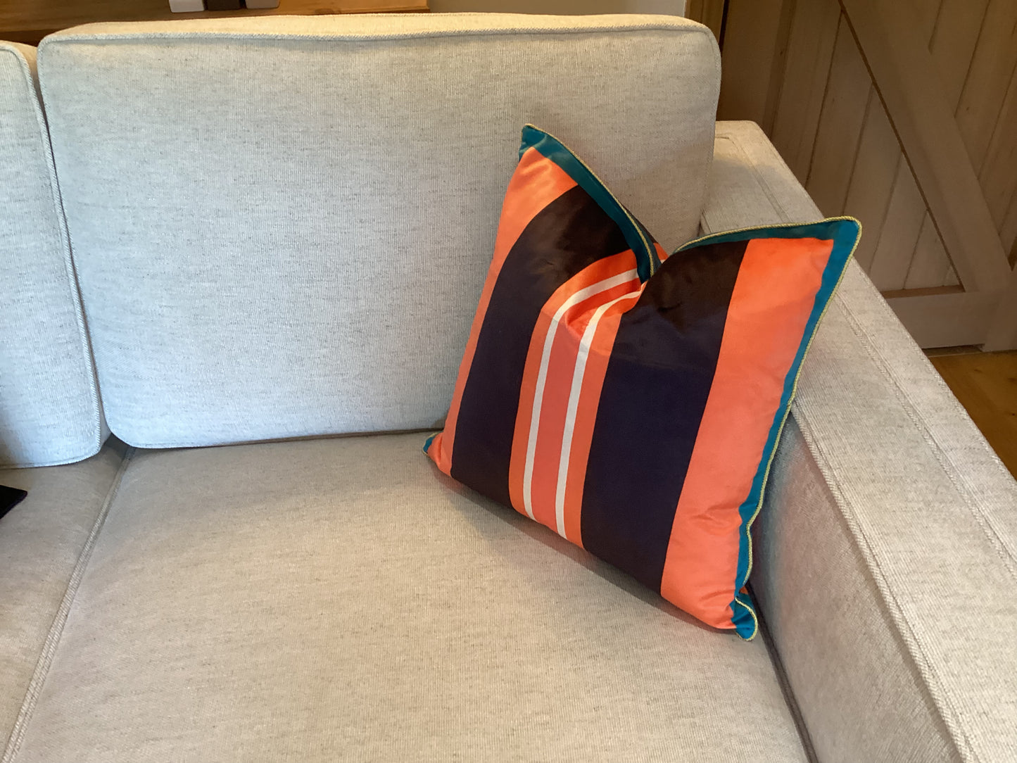 Velvet striped cushion cover