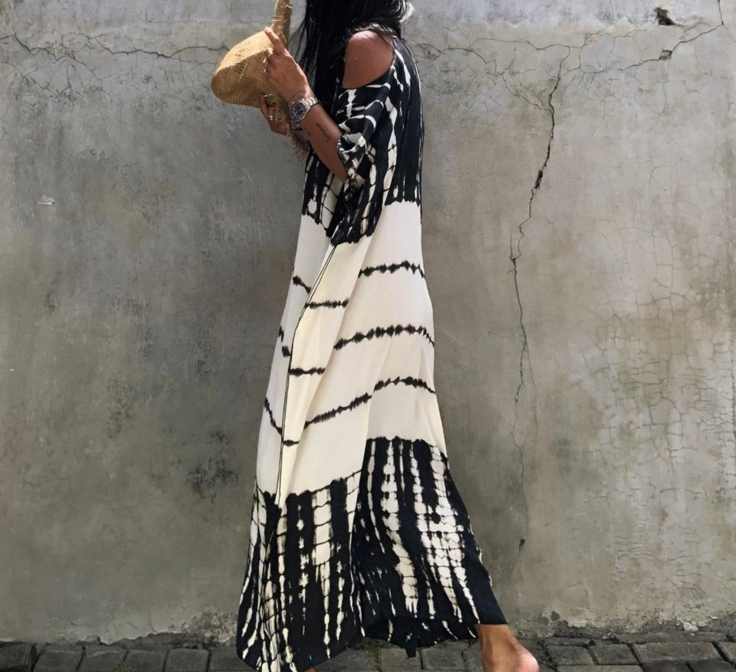 Black and white cold shoulder Dress