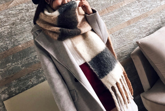 New fashion 2022 plaid scarf , long tassel ,shawl wrap