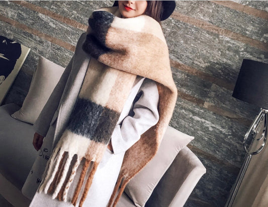 New fashion 2022 plaid scarf , long tassel ,shawl wrap