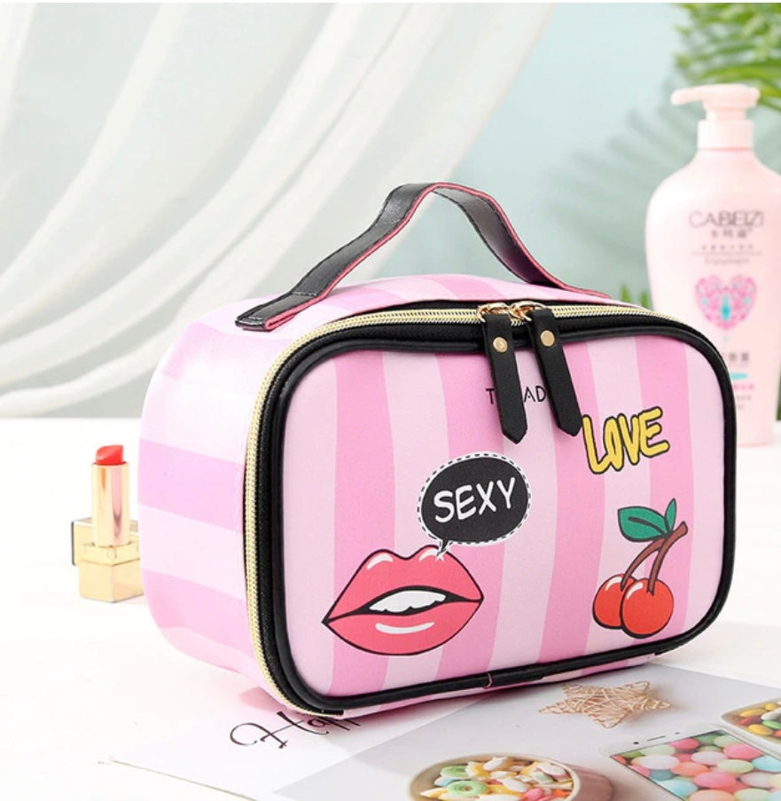 Portable cosmetic Bag