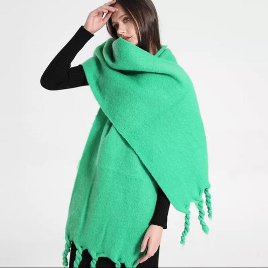 Luxury wide green scarf