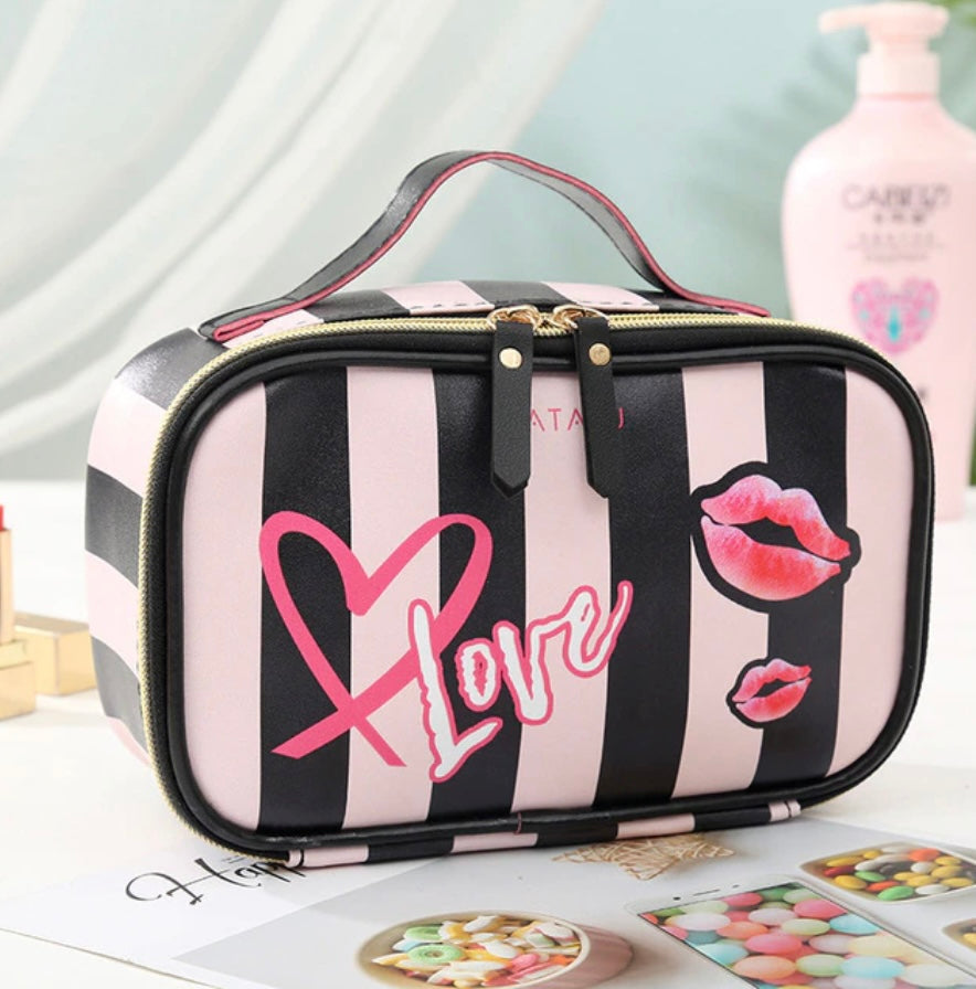 Portable cosmetic Bag